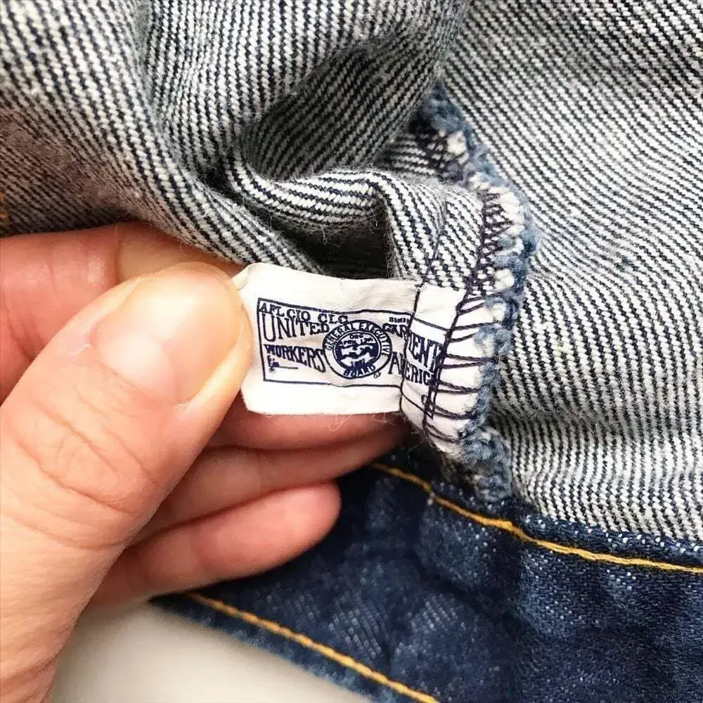 Vintage OshKosh B’gosh Made In USA Denim Trucker Jacket Kids 3T Union Label